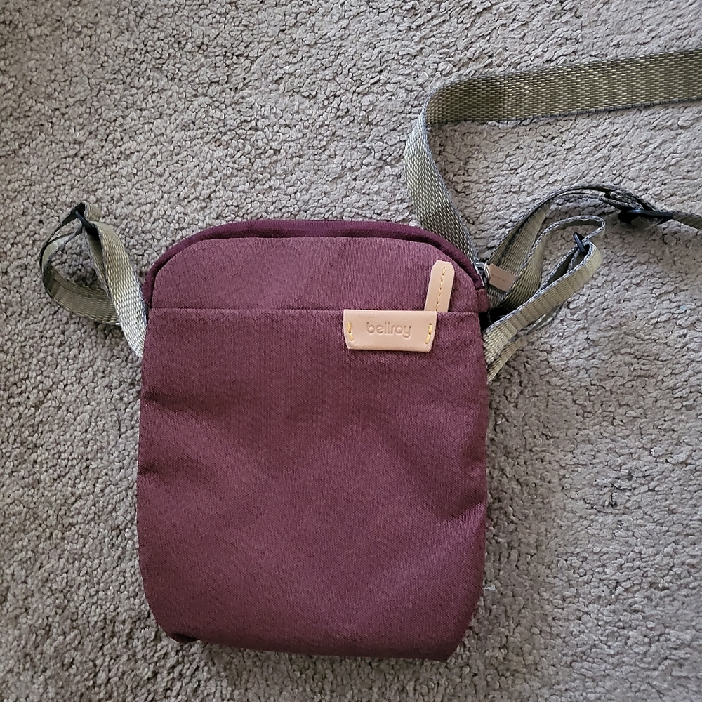 Bellroy city pouch